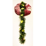 Wianek nagrobny; s�oma, kwiaty sztuczne, dodatki