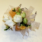 bransoletka; frezja, kalanchoe