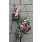 Dekoracja nagrobna; kwiaty sztuczne