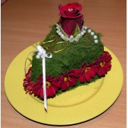 kawa�ek tortu kwiatowego; szparagus pierzasty, koreanka, r�a