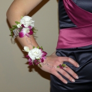 bransoletka modu�owa; eustoma, frezja, chamelaucium, dendrobium